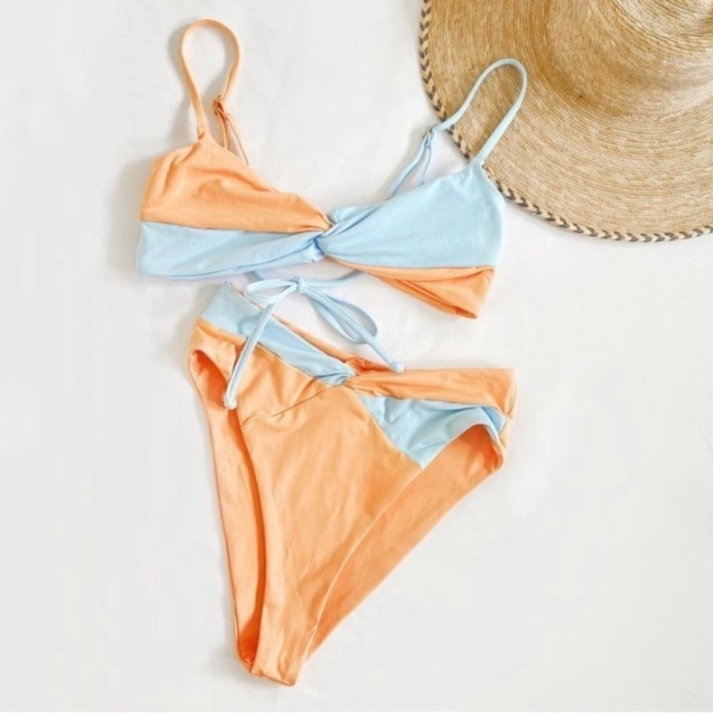 l*space Peach and Baby Blue Colorblock Bikini
